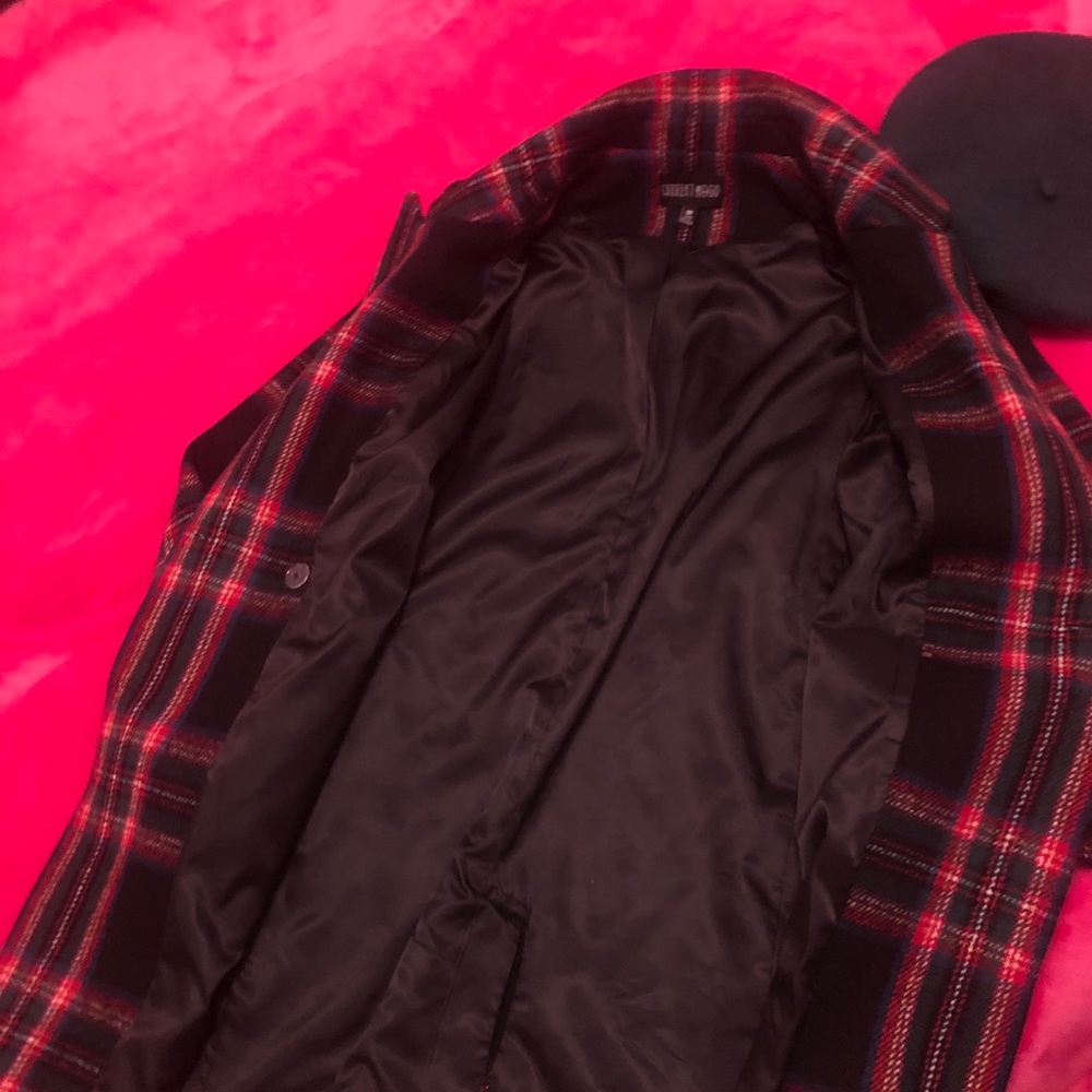 Plaid coat - Picture 2 of 5